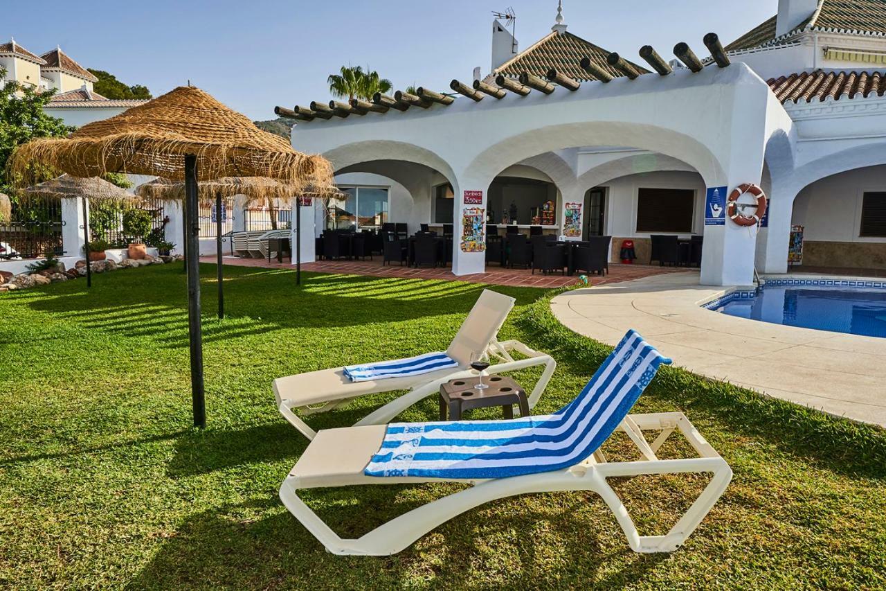 Hotel Bajamar Ancladero Playa ネルハ エクステリア 写真