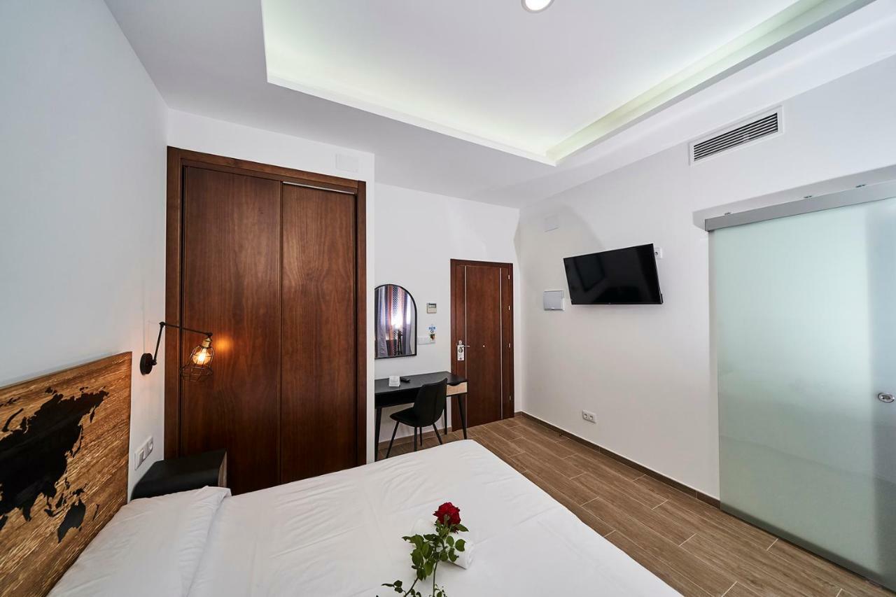 Hotel Bajamar Ancladero Playa ネルハ エクステリア 写真