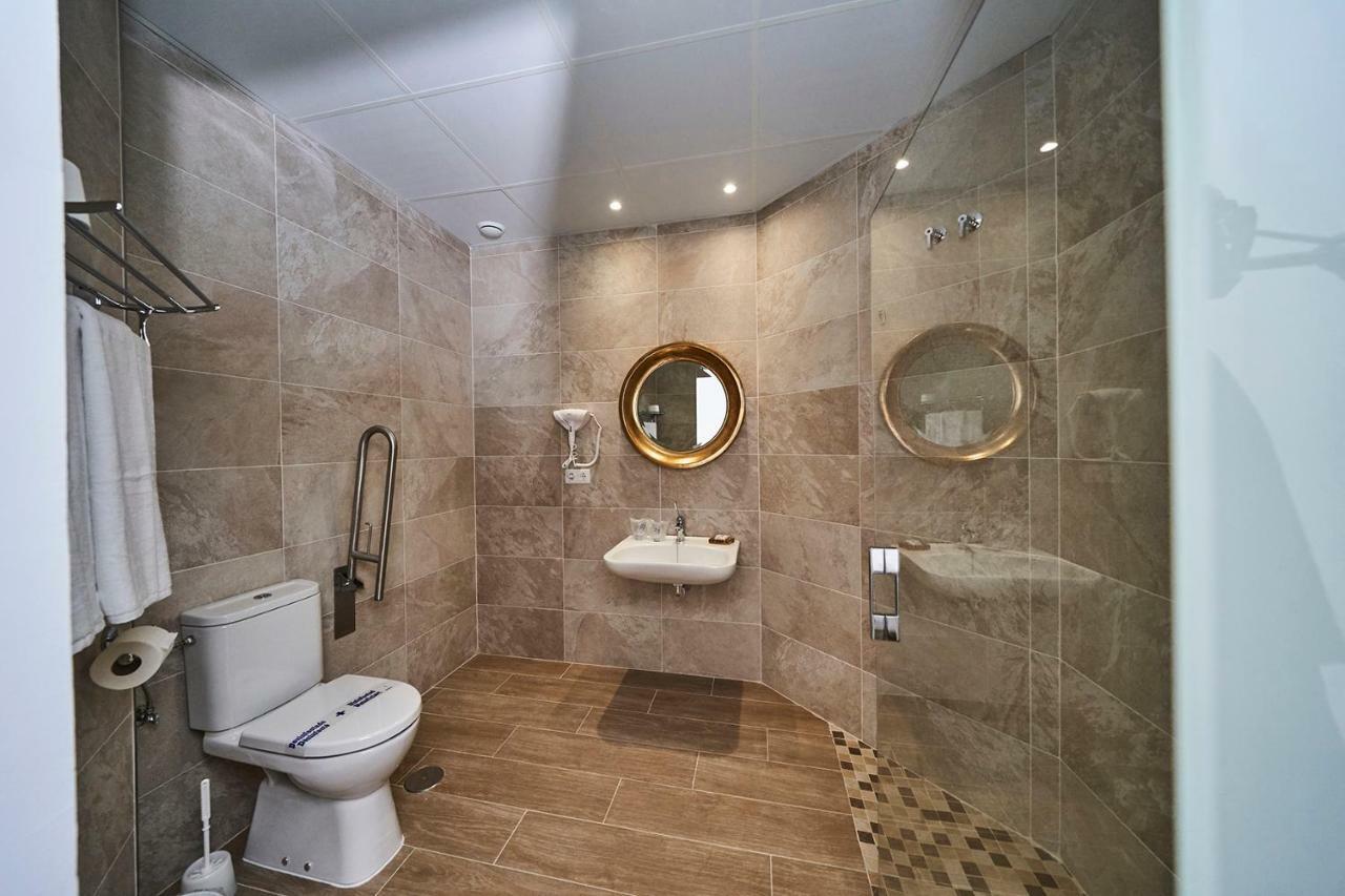Hotel Bajamar Ancladero Playa ネルハ エクステリア 写真